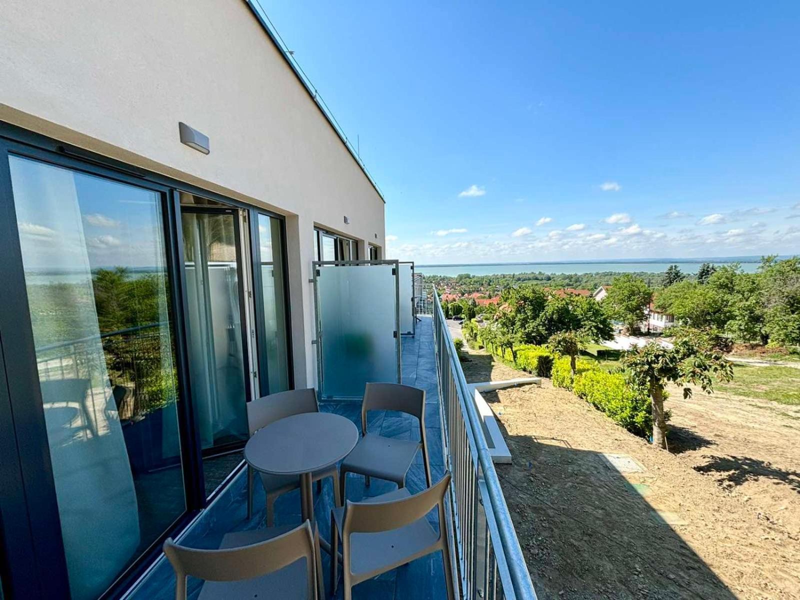 Zenit Wellness Hotel Balaton Вонярцвашхедь Экстерьер фото