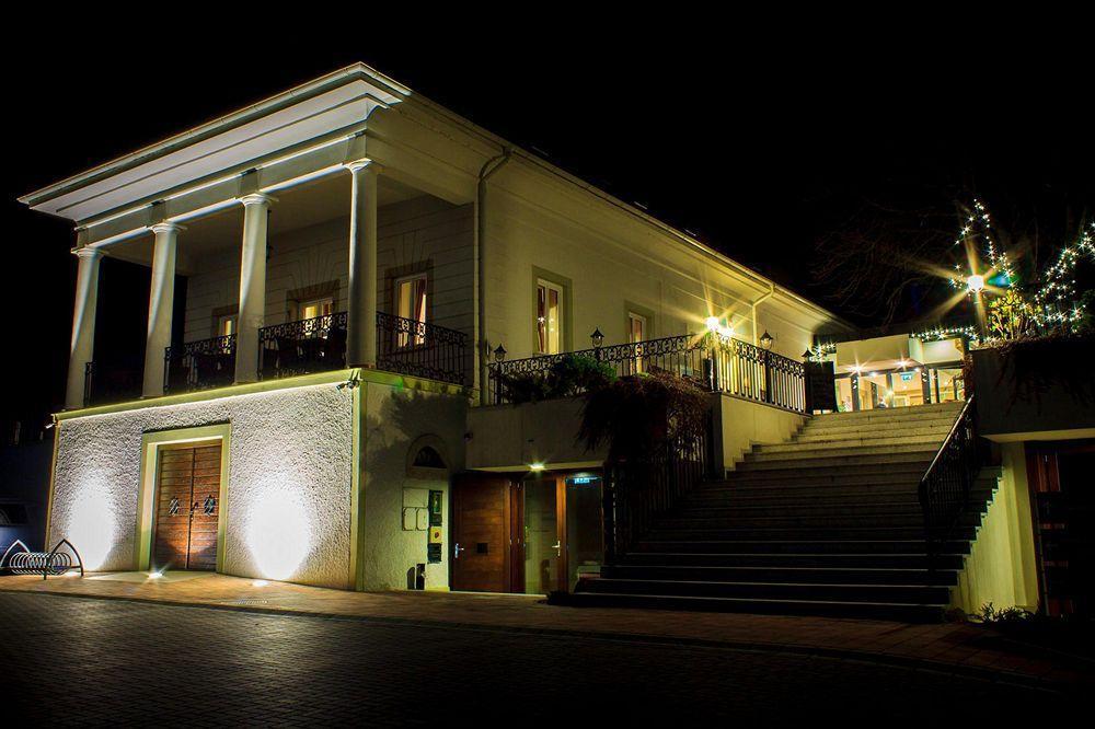 Zenit Wellness Hotel Balaton Вонярцвашхедь Экстерьер фото